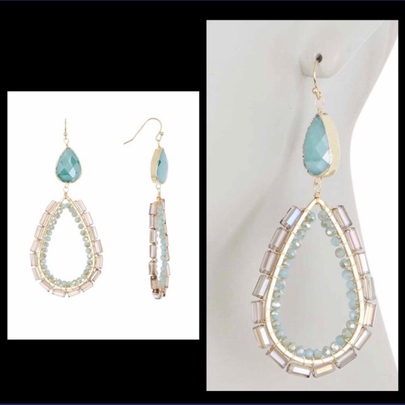 🟡GIFT GRATITUDE 🟢LET’S CELEBRATE MARCH HOLIDAY’ - Picture 2 of 4